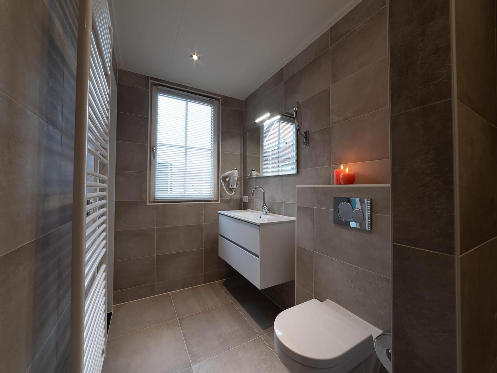 Vakantiehuis Lovely With A Luxurious Outdoor Sauna *