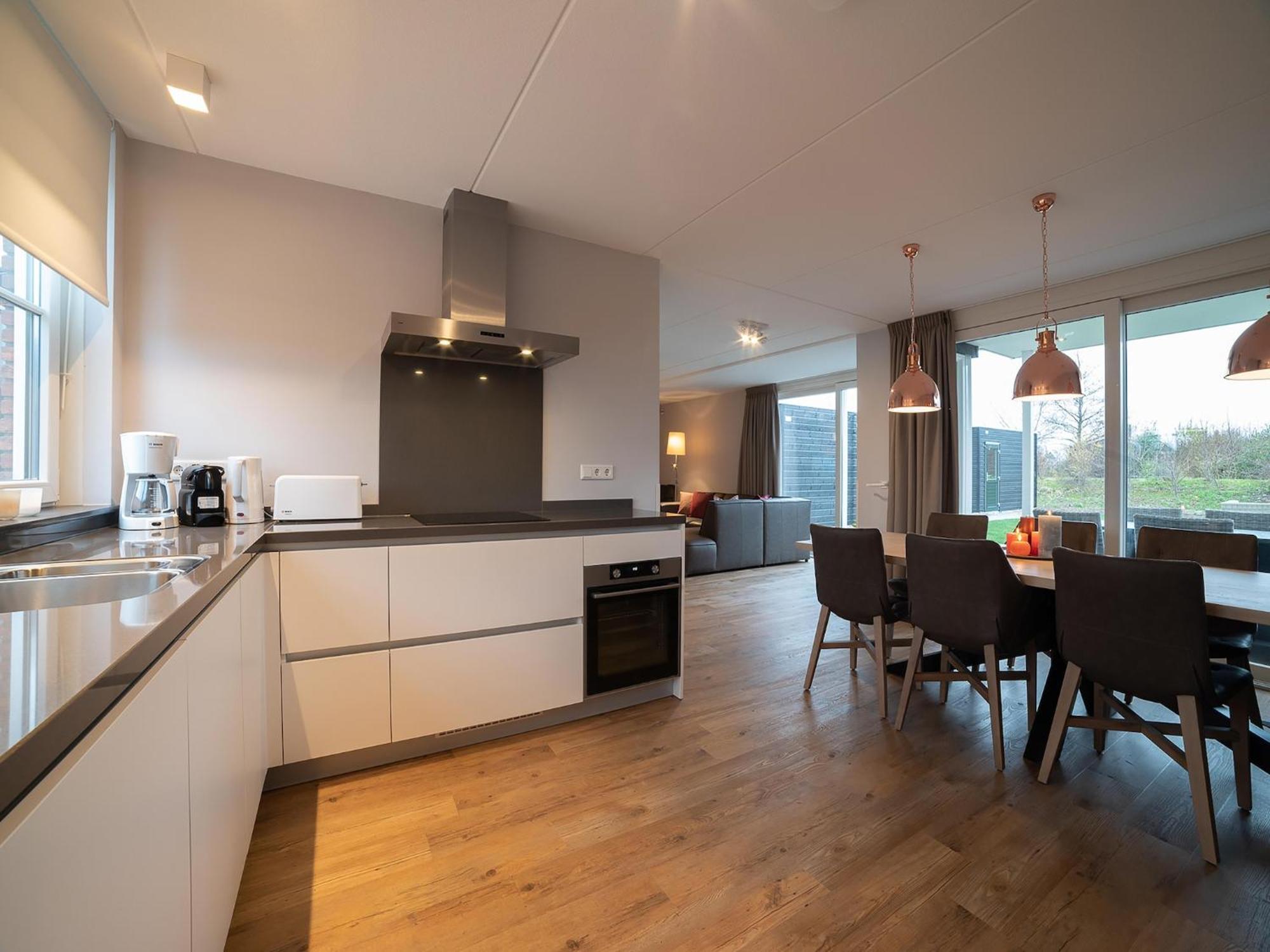 Lovely With A Luxurious Outdoor Sauna Vakantiehuis Colijnsplaat
